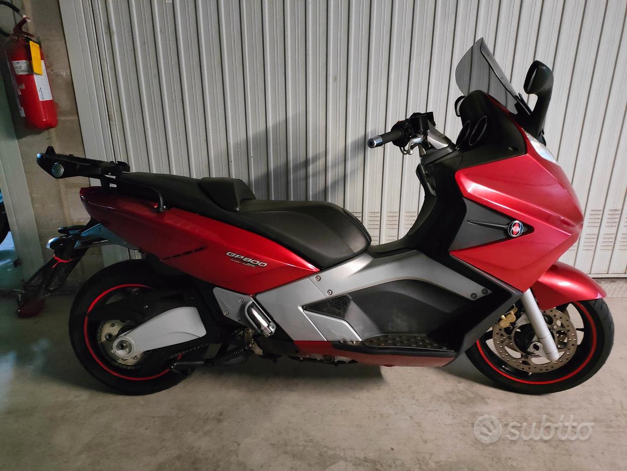 Scooter Gp 800 VelocitÃ Massima Nexus 300 VelocitÃ Massima Nexus - Main Image