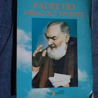 Libro Padre Pio miracolo vivente di Pietro Ricciar