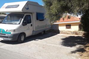 Camper 2.5 Diesel 90.000 Km.
