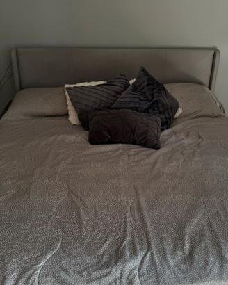 Letto con contenitore