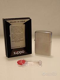 Zippo semplice 