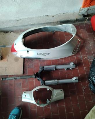scocca liberty 125