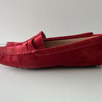 Mocassino gommino TOD'S scamosciato rosso donna