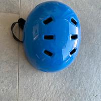 Casco e protezioni mani - gomiti - ginocchia