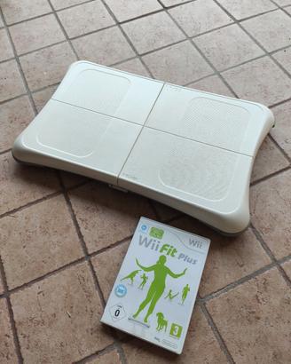 Wii balance board + Wii fit plus