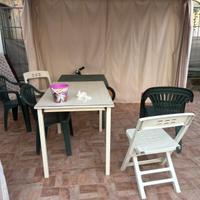 Tavolo con gazebo