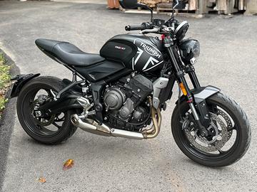 Triumph trident 660