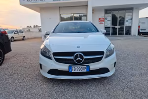 Mercedes-benz A 200 d Premium