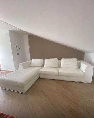 Divano in pelle Mimo