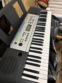 Pianoforte Yamaha YPT-255