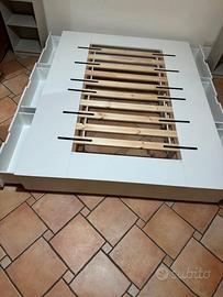 Letto matrimoniale contenitore + materasso