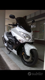 T Max 500 2011