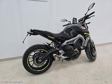 Yamaha mt 09 scarico arrow