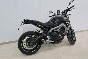 Yamaha mt 09 scarico arrow