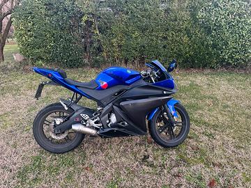 Yamaha yzf r125