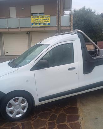 DACIA DOKER PIK UP