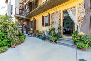 CASA INDIPENDENTE A TRINITÀ