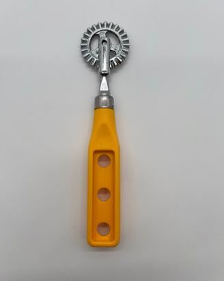 Rotella Tagliapasta Dentellata Vintage