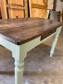 Tavoli personalizzati Osteria