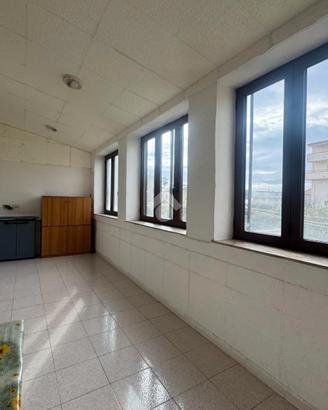 Trilocale in piccola palazzina, Fertilia