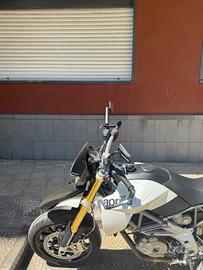 Aprilia Dorsoduro 750 - 2012