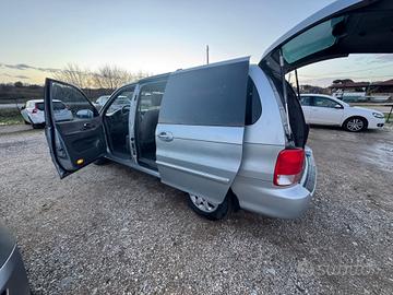 Kia Carnival 2.9 16V HPDi cat EX Comfort