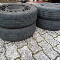 4 cerchi fiat 13 pollici con pneumatici