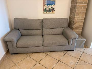 DIVANO POLTRONESOFA'