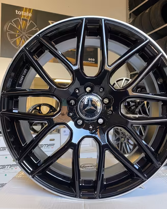 Cerchi Mercedes raggio 19 NUOVI cod.1839