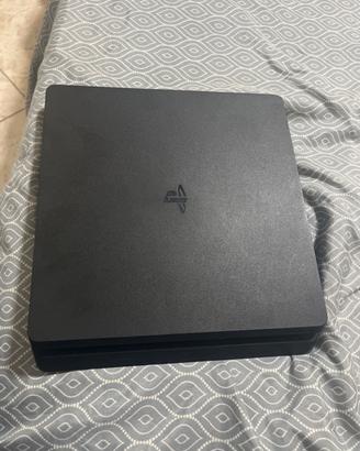 Playstation 4 slim