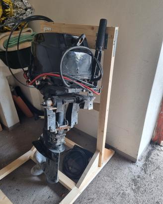 Mariner 25 HP (19,5 CV effettivi) a 2 tempi,