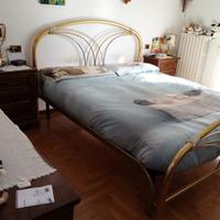 Letto matrimoniale in ottone