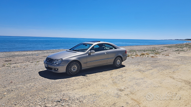 Mercedes clk 220 cdi (PERMUTO)