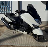 Yamaha T Max