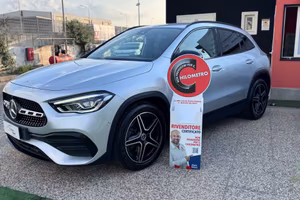 Mercedes-benz GLA 200 d Automatic Premium
