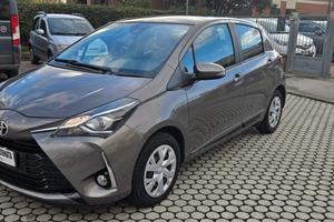 Toyota Yaris 1.0 72 CV 5 porte Cool