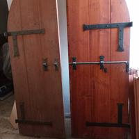 Porta in noce antica