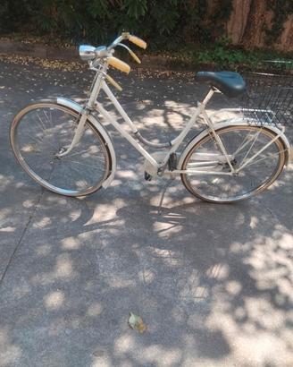 bianchi vintage bici donna pronta all'uso.