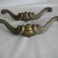 MANIGLIONI PER PORTONE