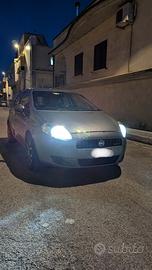 Fiat Punto 1.3 75 CV anno 2007 con 208.000 km