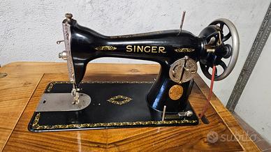 Macchina da cucire Singer anni 50