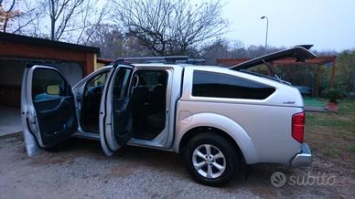  Nissan navara 2009
