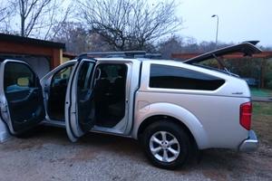  Nissan navara 2009