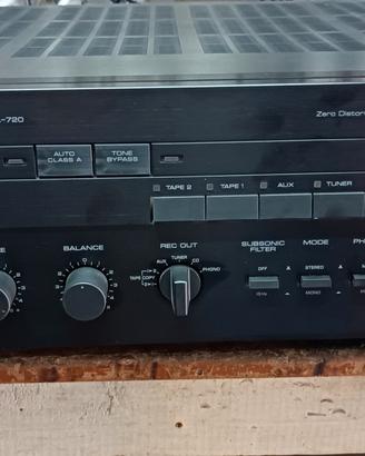 Yamaha A720