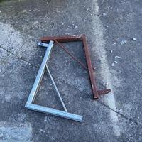 Cravatte per pilastri