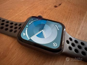 Apple Watch Series 6 (GPS)