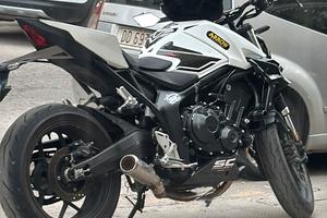 Honda Hornet 1000 leggere attentamente