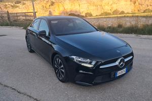 Mercedes-benz A 180 d Automatic Business V177 (IVA