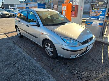 Ford Focus 1.6i 16V cat 5p. Ghia 135.000km Unicopr