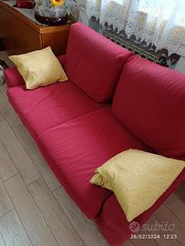 Divano in stoffa Rosso.